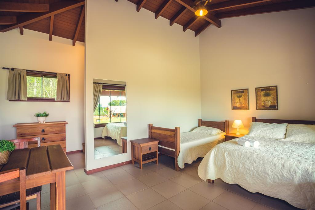Pousada Boyrá Bonito  Quarto foto